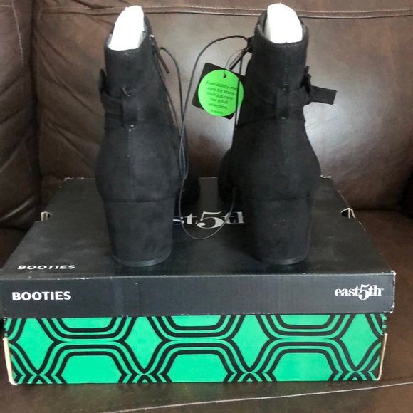 East 5th Elyse Womens Bootie Faux Suede Zipper - Picture 6 of 8